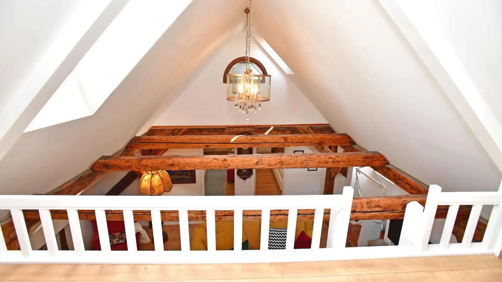 Romantic Apartment Under The Prague Castle